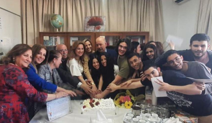 جمعية أصدقاء المدرسة الرسمية في المتن كرمت طلابا من ثانوية مزرعة يشوع لفوزهم في المرتبة الاولى في مسابقة بين مدارس لبنان
