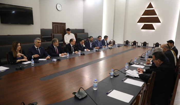 الوفد البرلماني الأوروبي في الصيفي : لرئيس حر ومستقل عن اي فريق يسخره لمصالحه الفئوية