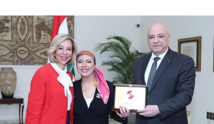 زيارة الرياض تفتح العودة العربية... والصوم يجمع بين الطوائف