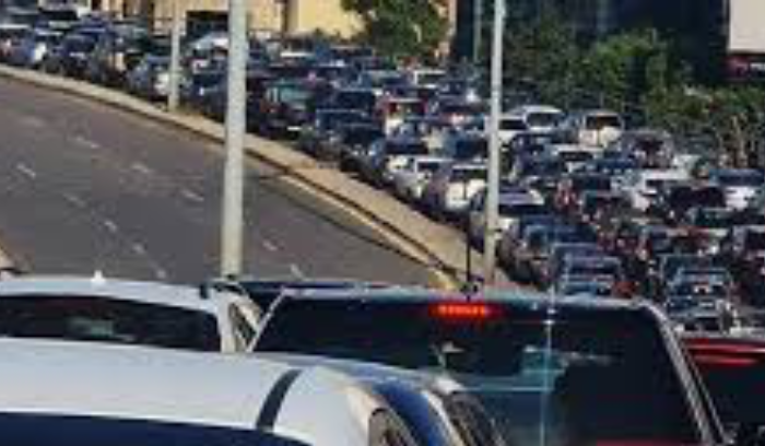 واشنطن تستفيق رئاسياً: هذا هو المرشح المطلوب للإنقاذ<br />
منصّة الحفر في طريقها الى لبنان... والمطالب تغرق بيروت بـ