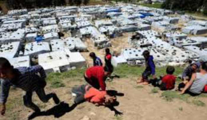 بعد تعثر المبادرات الخارجية عودة الى المساعي الداخلية لحل أزمة الرئاسة<br />
البخاري لم يحمل موقفاً جديداً… ماذا عن حظوظ فرنجية؟<br />
<br />
 البيسري يستنفر لإعادة النازحين وترقب خطوات تنفيذية قريباً