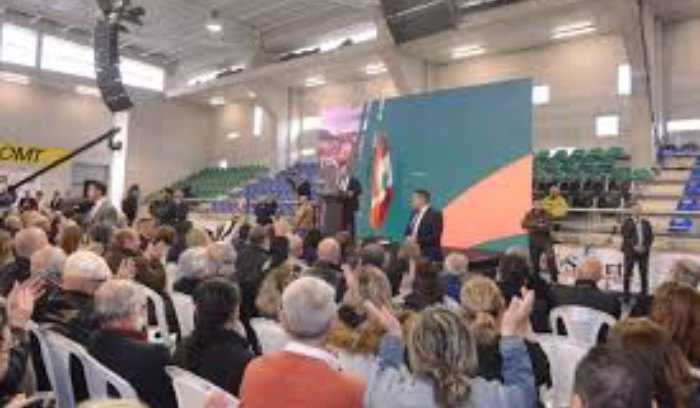 باسيل لحزب الله من الجنوب: لن نغطي انتخاب فرنجية<br />
عيد عمال بلا رواتب مع قهر معيشي.. وأكراد سوريا يرحبون باستقبال النازحين