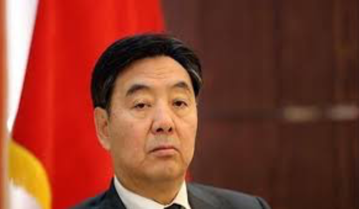 تحرُّك لجنة النازحين بانتظار موعد دمشق.. وإضراب الموظفين مستمر<br />
موفد صيني في بيروت بعد الإيراني.. ومسعى لكسر القطيعة بين «الحزب» و«التيار»