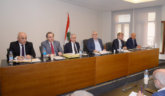 خطة الكهرباء على طاولة لجنة الأشغال