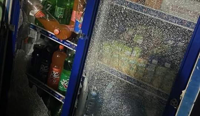 اطلاق نار في طرابلس ليلًا واحتراق محل تجاري