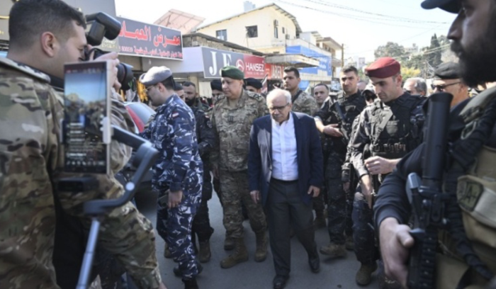 انهيار غير مسبوق في العلاقات الأميركية الأوروبية ... الدولة في الجنوب ولبنان إلى حضنه العربي