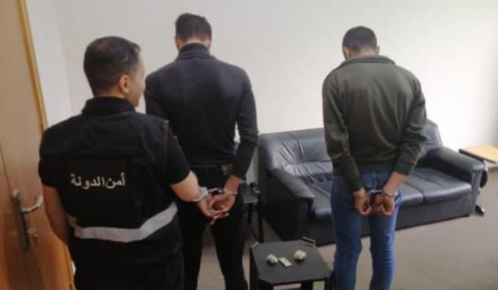 أمن الدّولة في النبطيّة توقف شخصين وتضبط مخدّرات
