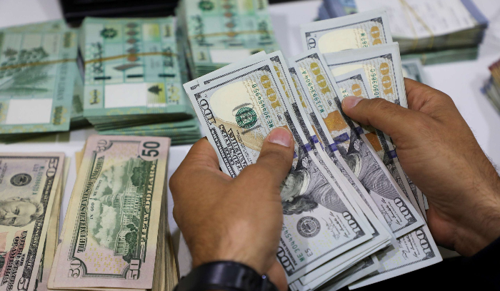 مصير الرواتب إلى الثلاثاء.. والانتخابات البلدية بين التمويل والتأجيل <br />
الملف الرئاسي في «الغرفة السوداء».. وواشنطن تسحب التفويض من باريس