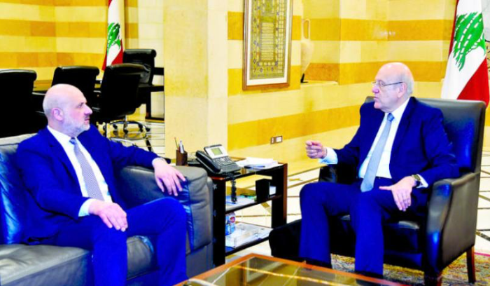 «الداخلية» اللبنانية تسعى إلى تأمين التمويل لإجراء الانتخابات البلدية<br />
معارضون يتهمون أحزاب السلطة بالسعي لتأجيلها