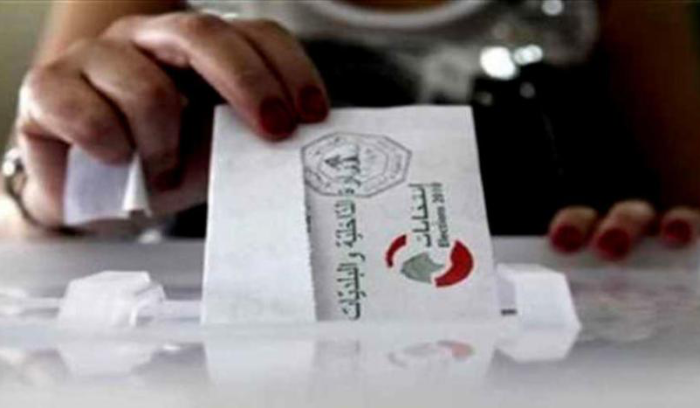 الأحزاب اللبنانية مستعدة للانتخابات المحلية<br />
شكوك حول إجرائها في موعدها بسبب حاجتها للتمويل