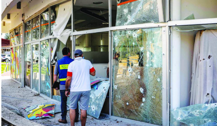 الصواريخ مجهولة معلومة وإسرائيل تتوعد بردّ يستمر أياماً<br />
الجنوب ساحة مستباحة بعد الترسيم وبكين