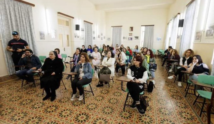 تعزيز قدرات أساتذة ثانوية مار الياس - البترون في مجال الإطفاء