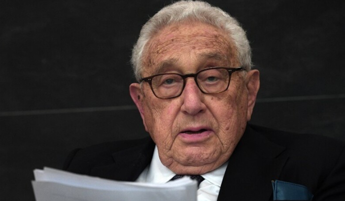 كيسنجر ينبه: الحرب الباردة الثانية أخطر من الأولى