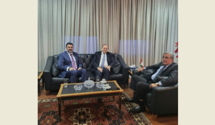 وزير العدل بحث مع نقيب المحامين ووفد من المساعدين القضائيين في شؤون تتعلق بعمل العدليات
