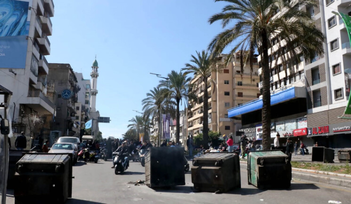 حراك شعبي وغياب رسمي .. والأزمة تشتدّ.. تنفجر أم تنفرج؟