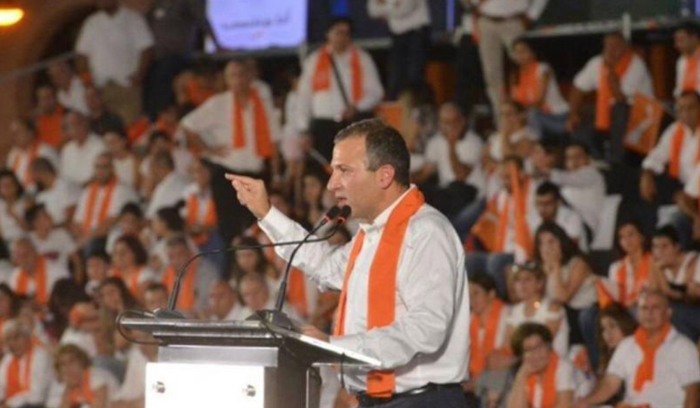 التيار يُطلق ماكينته الإنتخابية: معركة الشارع المسيحي من دون عضلات حزب الله!