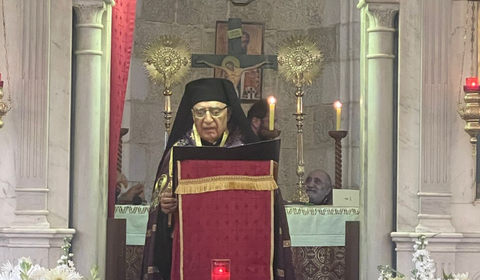 العبسي ترأس الصلاة لراحة نفس الارشمندريت خضري