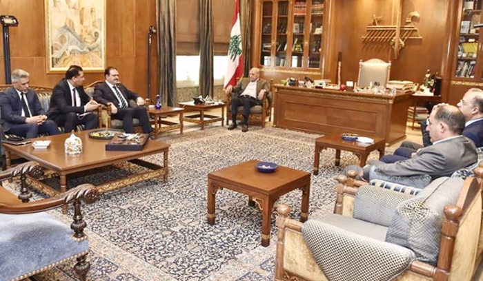 ميقاتي يعتذر للسوداني عن «الإساءة» للطلاب العراقيين ويعد بمعالجة المسألة<br />
ارتياح لبناني لـ «اتفاق بكين» وآمال أن يكون مدخلاً للحلول