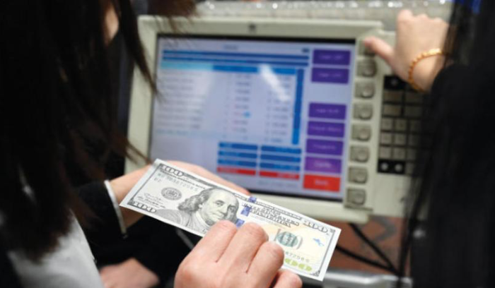 أساتذة التعليم الرسمي في لبنان ينقسمون حيال قرار فك الإضراب