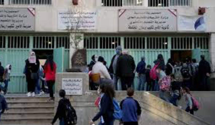 «أسبوع الاختبارات» في العودة إلى المدارس وحماية التيار الكهربائي<br />
«لعب رئاسي» على المكشوف.. دار الفتوى لالتزام الطائف وبكركي للخروج من معادلتَي الممانعة والسيادة