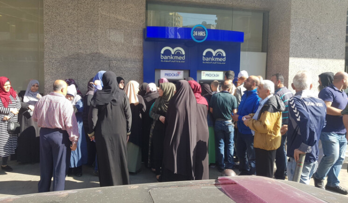 فراغ سياسي وضياع رئاسي .. وتحذير عربي من فوضى ومهالك