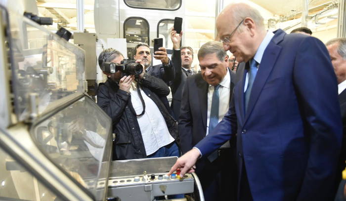 الدولار يعود حارقاً… ولا تمديد لإبراهيم