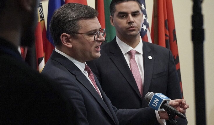 كييف تكشف عن موقفها الأولي من خطة السلام الصينية