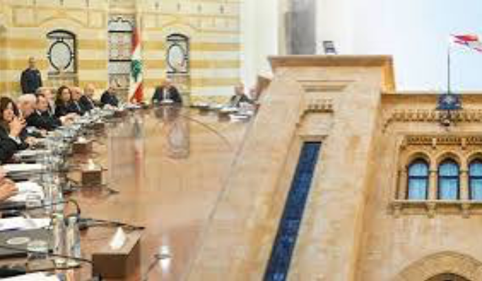 جلسات «الثقة المضمونة» تنطلق اليوم.. وجنوح نيابي لاجترار الكلام!<br />
سلام إلى السعودية منتصف رمضان مشدداً على الضغوط لاستكمال الإنسحاب الإسرائيلي