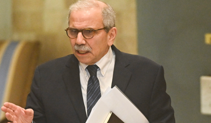 الوصاية الأميركية – السعودية تشمل التعيينات المالية والعسكرية | الحكومة أمام مجلس النواب: ثقة مضمونة