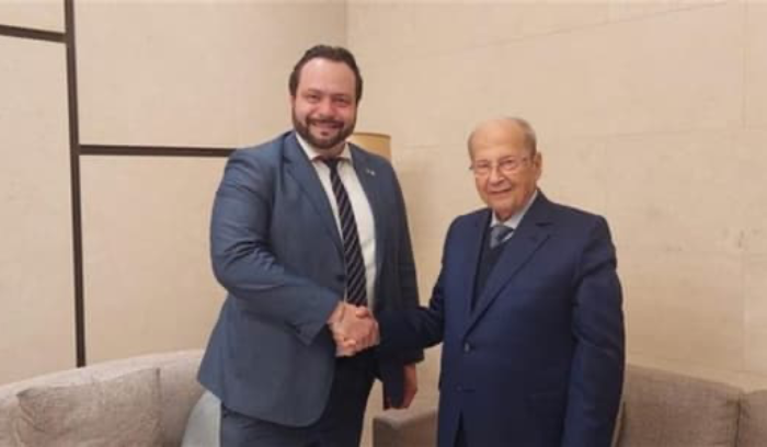 عون عرض مع نائب أوروربي لأزمة النازحين السوريين