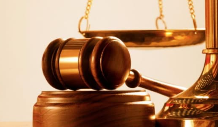 استجواب صرافين غير شرعيين وإصدار مذكرتين وجاهيتين