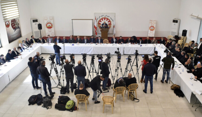 العصابات فالتة.. السياسة مفخخة.. الإنفراج الرئاسي وهم.. المجلس: التشريع حق