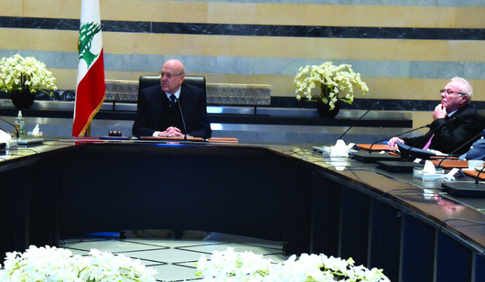 حرب التيئيس والتجويع متصاعدة.. فرنجية: لدينا الشرعية والكفاءة.. ميقاتي: فقسة زر