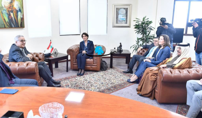 سفراء اللقاء الخماسي يبرّرون الفشل!