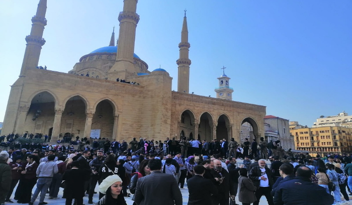 بالصور: وفود شعبية في وسط بيروت