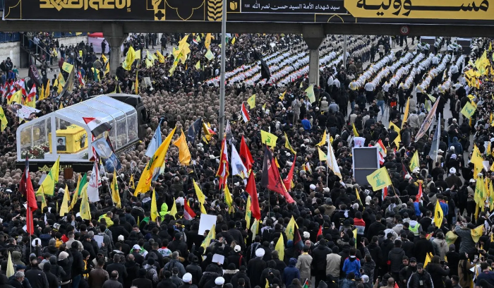 «حزب الله» يشيّع نصر الله وصفي الدين... ويترك للدولة مسؤولية تحرير الجنوب
قاسم: المقاومة لم تنتهِ... ونقاتل أو نصبر متى نرى ذلك مناسباً