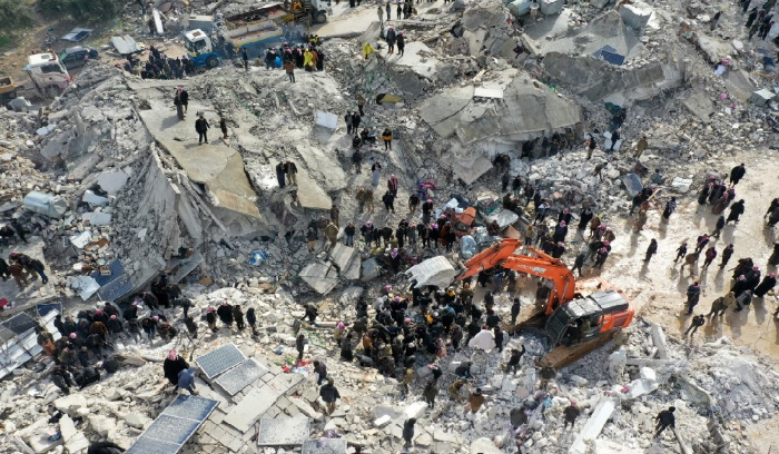 أكثر من 11 ألف قتيل في زلزال سوريا وتركيا!