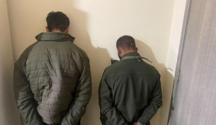 قتلا مواطنهما دهساً بسبب خلافات عائلية  والمعلومات توقفهما