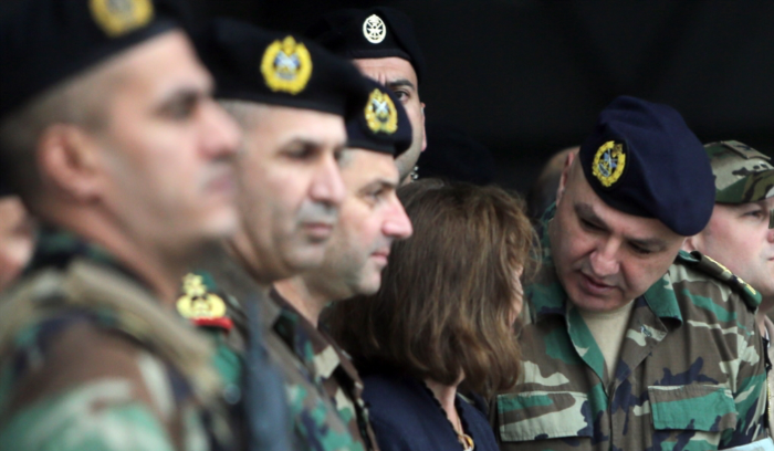 لقاء باريس يكرّس التوازن السلبي<br />
تبنّي شروط الرياض: مطالبة بإصلاحات وتلويح بعقوبات