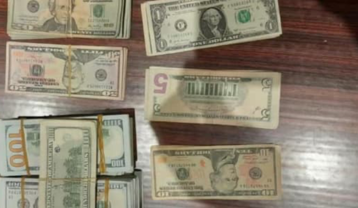 توقيف عاملة سرقت 100 ألف دولار من منزل كفيلها!