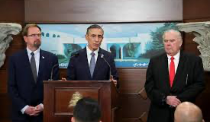 واشنطن عشية الجنازة: نزع سلاح “الحزب” أولاً<br />
علامة سنّية كاملة للحكومة في التصويت على الثقة