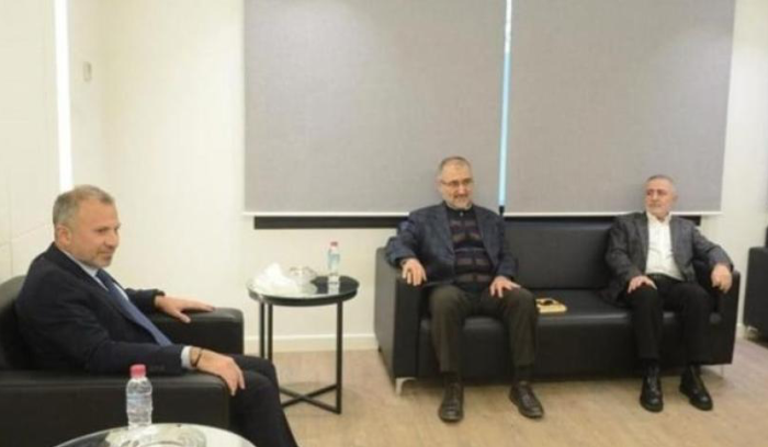 لقاء باسيل - خليل: تمديد للخلاف حول الرئاسة وجلسات الحكومة اللبنانية<br />
حدوده إنهاء القطيعة وكسر الجليد ووقف الحملات الإعلامية