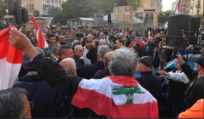 اتساع الحركة الاعتراضية على “إدارة التعطيل”