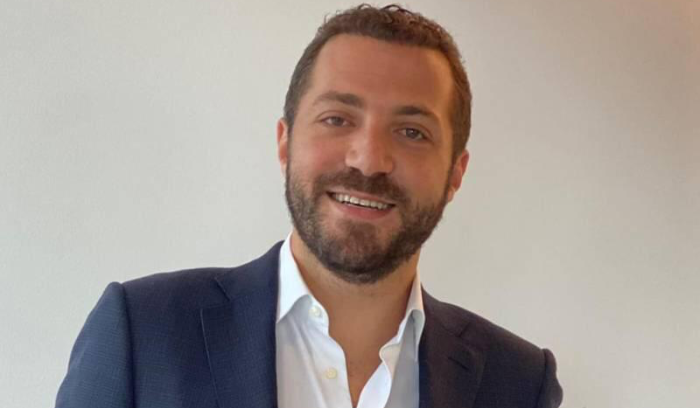 محمد زعيتر ناصحًا خلف : ...فيها شوية شعبوية