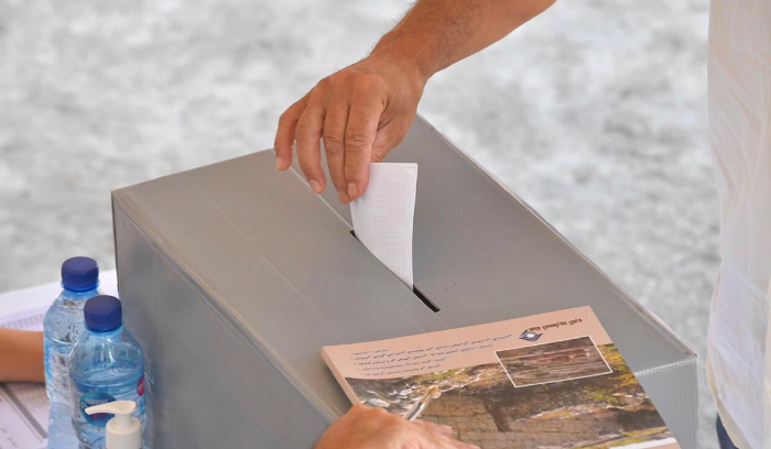 اللبنانيون يدلون بأصواتهم في أنغولا لإختيار ممثليهم في الجامعة الثقافية اللبنانية