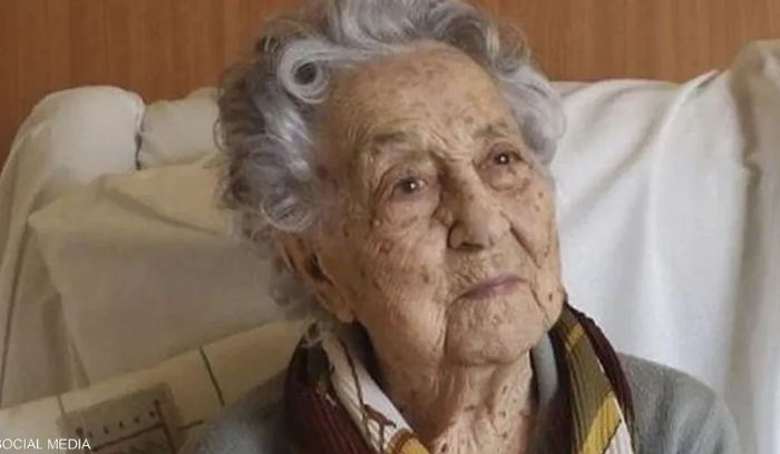 بعد رحيل أكبر معمرة في العالم.. غينيس تكشف 