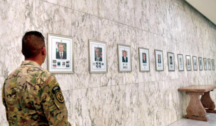 الفراغ يهدد مواقع حساسة أهمها حاكم «المركزي» وقيادات عسكرية وأمنية<br />
حكومة تصريف الأعمال ستلجأ للتعيينات رغم الألغام السياسية