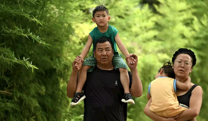 عدد سكان الصين ينكمش في سابقة تاريخية.. ما الأسباب؟