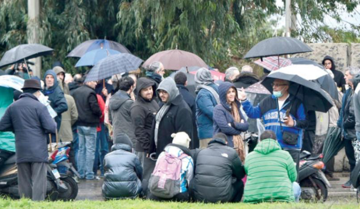 توقيف شقيق أحد ضحايا تفجير المرفأ يعمّق الانقسام في لبنان<br />
تباين المواقف في مجلس القضاء الأعلى... ورئيسه ينفي صدور بيان ينتقد المحتجين
