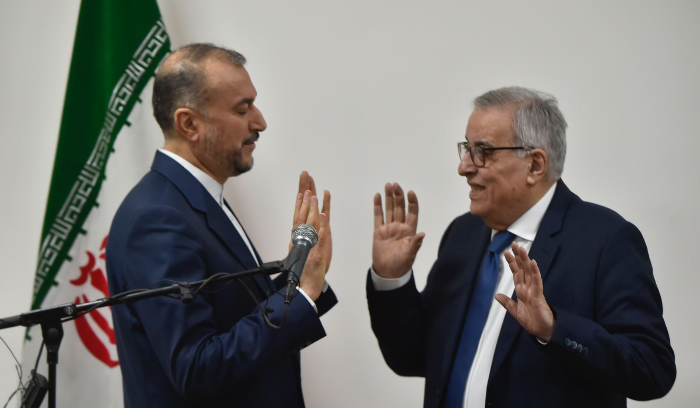 طهران تسابق لقاء باريس وعبداللهيان: نحن هنا… السلطة تنقضّ لتطويع أهالي ضحايا انفجار المرفأ